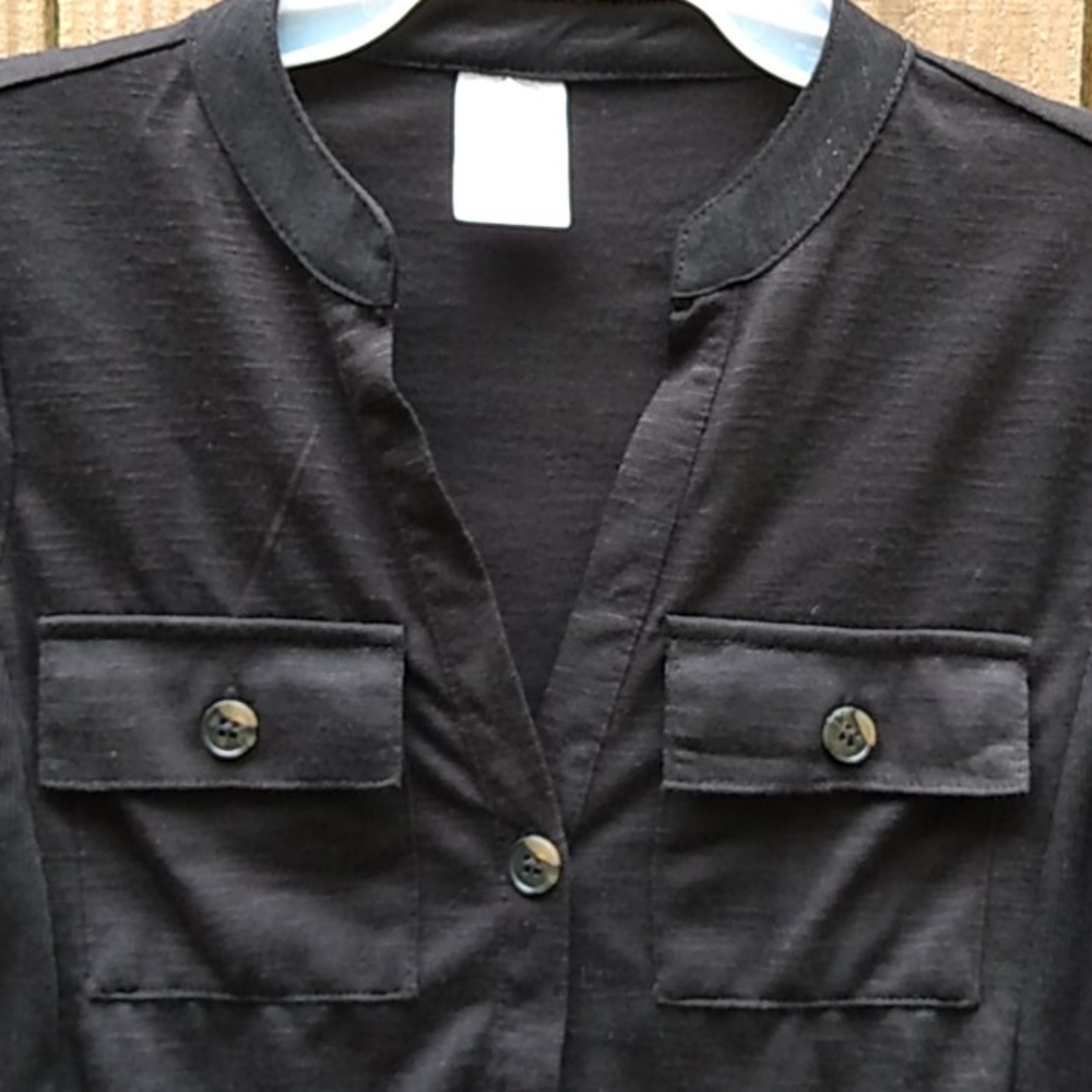 Short sleeve woman's blouse/New - Picture 4 of 6